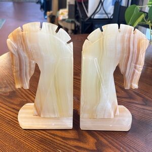 Onyx stone Horse Head Bookends